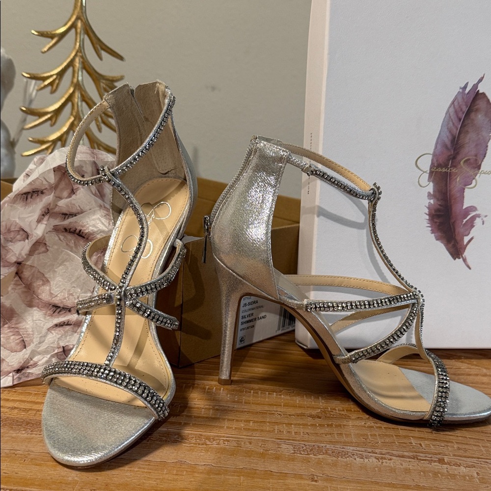 ON SALE!! Jessica Simpson Silver Strappy Heels